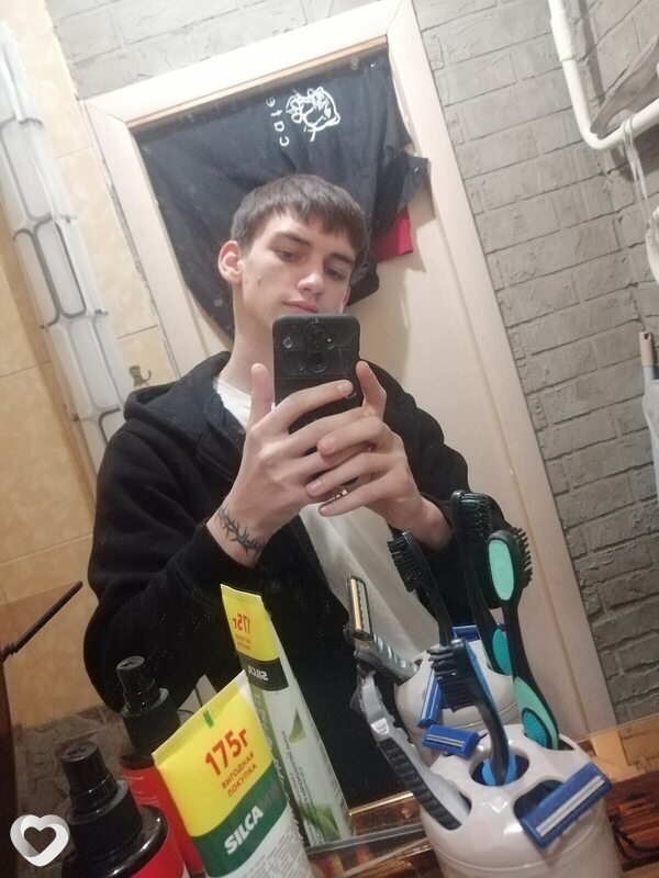 Андрей, 20, Гомеле — анкета №2282028