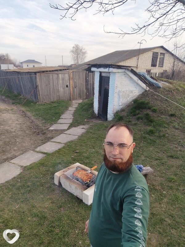 Коля, 26, Минске — анкета №2282000