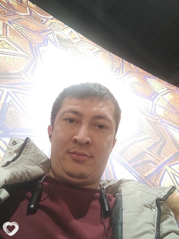 Эдик, Москва
