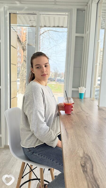 Алина, 20, Ростове-на-Дону — анкета №2282133