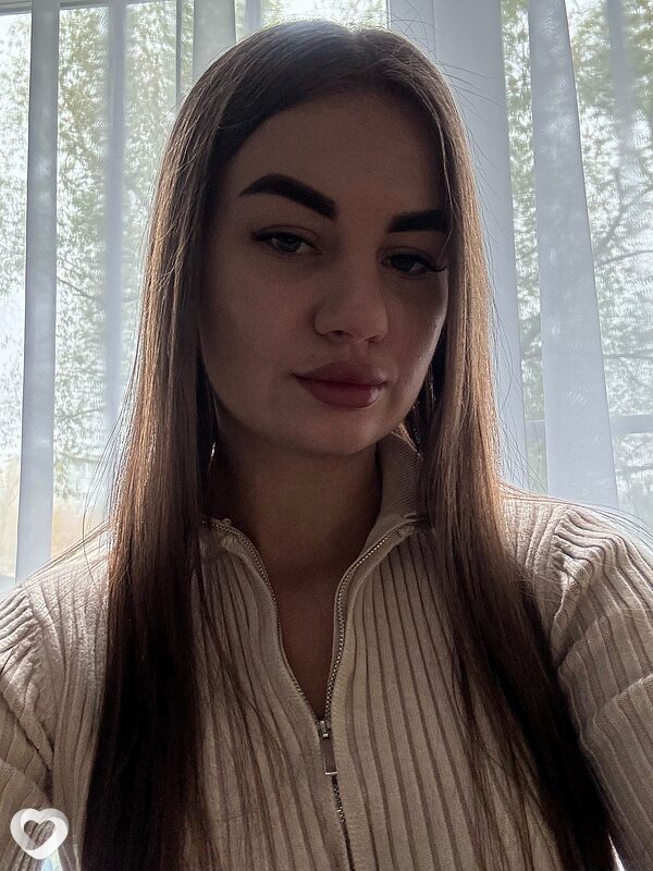 Дарья, 23, Солигорске — анкета №2282244