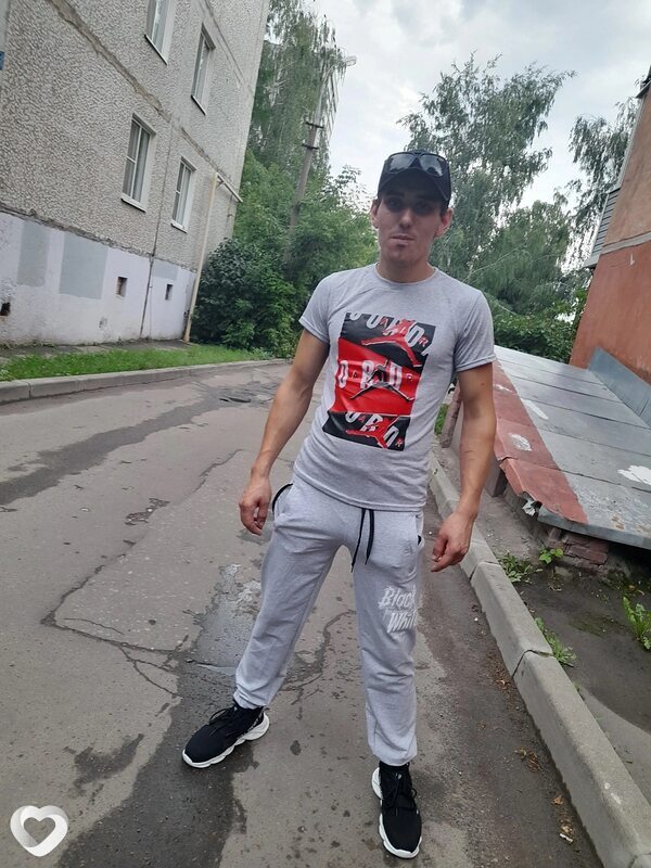 Макс, Пересвет