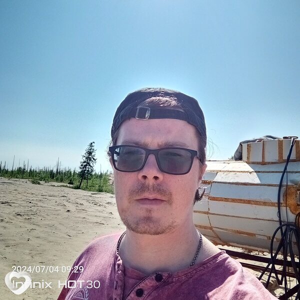 Михаил, 39, Омске — анкета №2283410