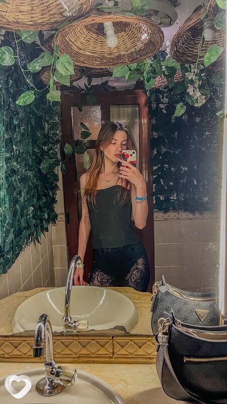Irene, 21, Омске — анкета №2283920