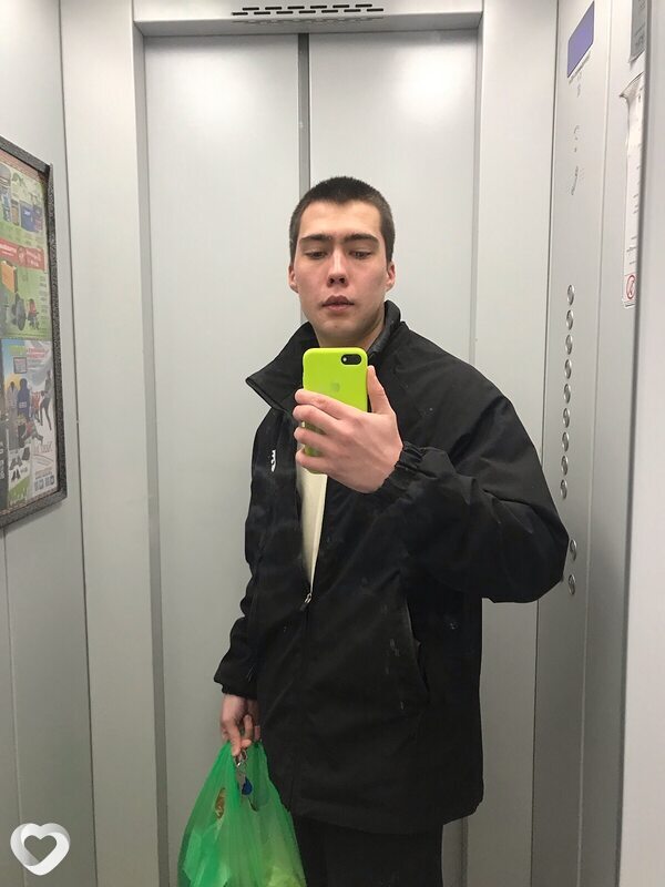 Денис, 23, Тольятти — анкета №2283578