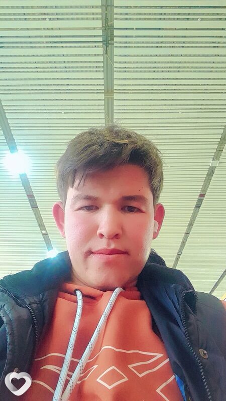 Behruz, 21, Санкт-Петербурге — анкета №2283580