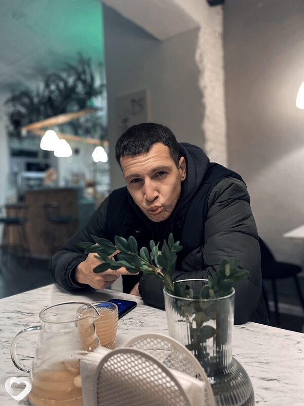 Кирилл, 29, Барановичах — анкета №2283650