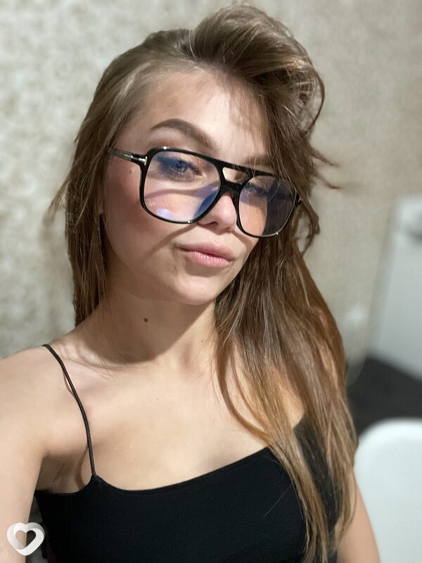 Виктория, 21, Красноярске — анкета №2284291
