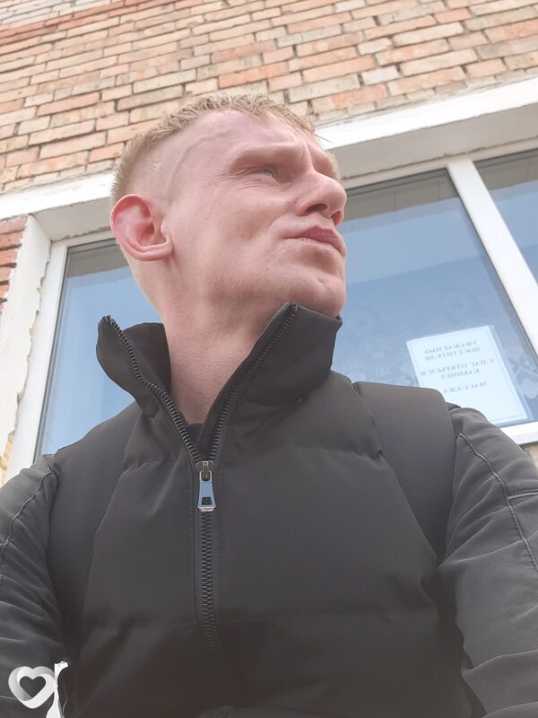Александр, 36, Каменске-Уральском — анкета №2284608