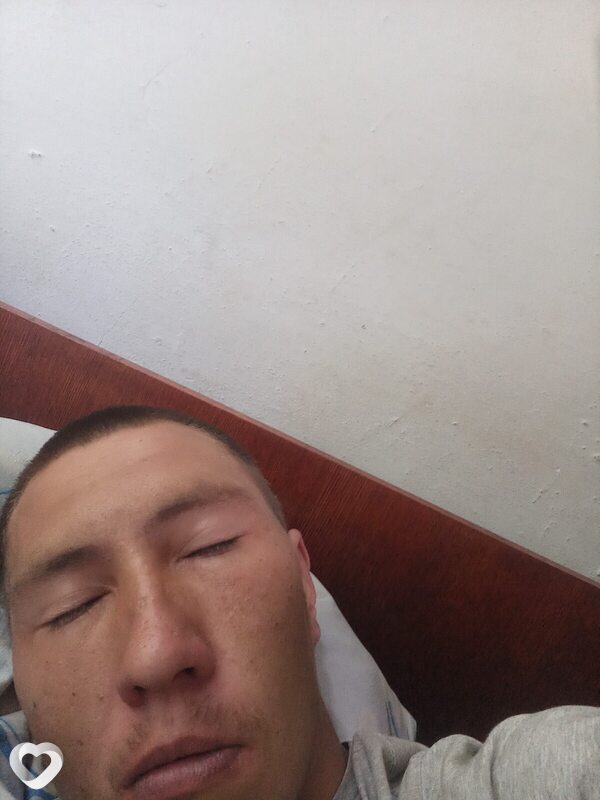 Эдуард, 25, Павлодаре — анкета №2284965