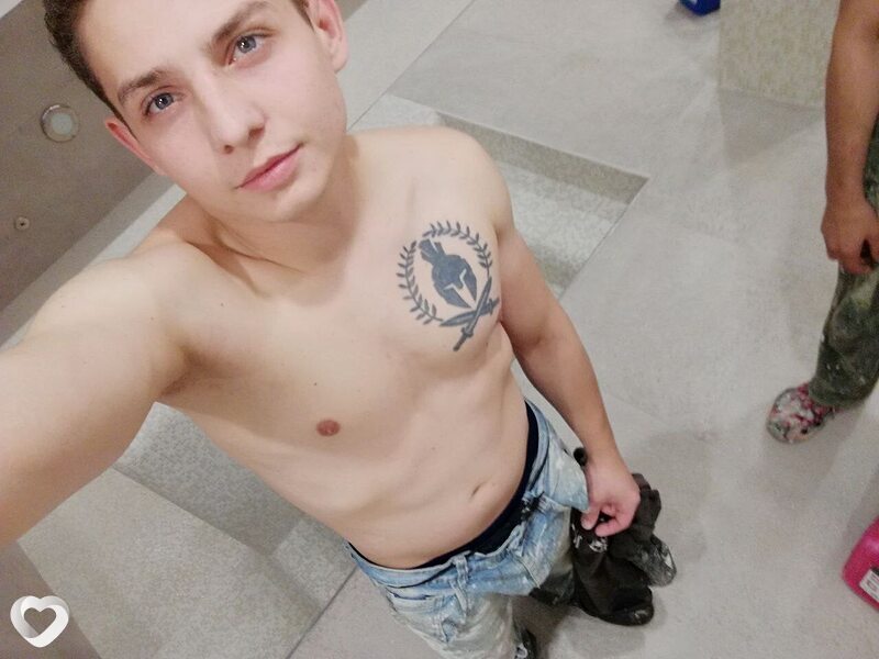 Александр, 28, Екатеринбурге — анкета №2285135