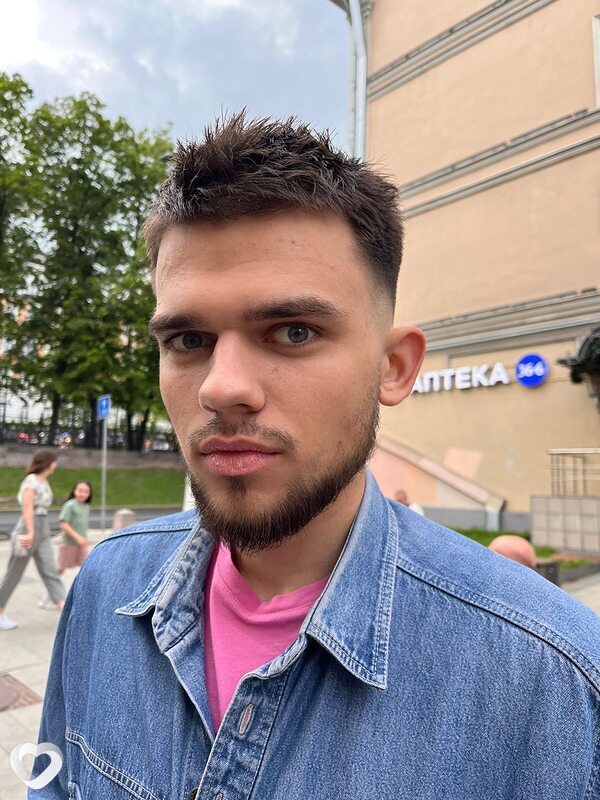 Вадим, 23, Москве — анкета №2285145
