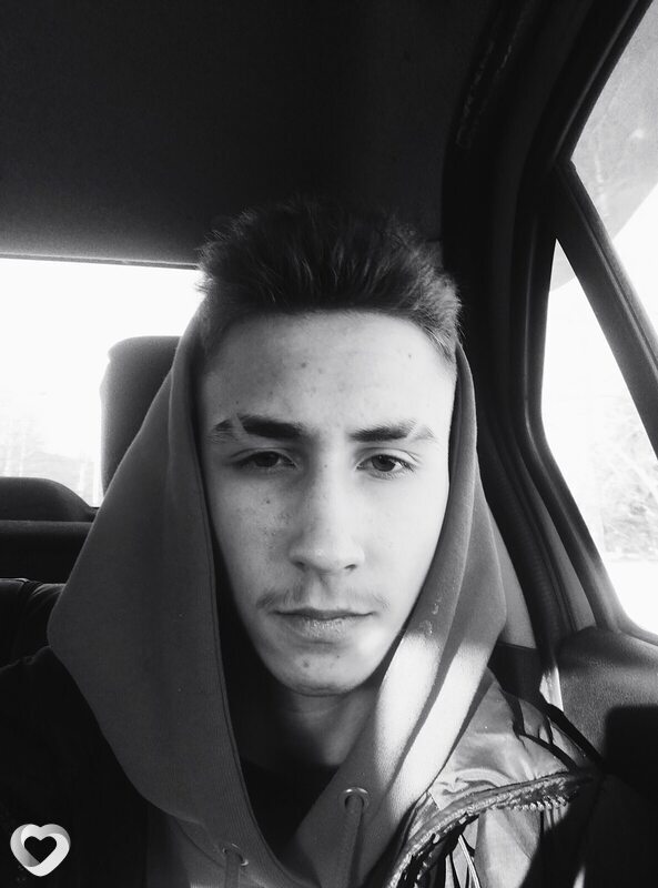 Кирилл, 20, Витебске — анкета №2285091