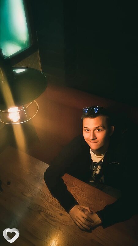 Андрей, 22, Севастополе — анкета №2285103