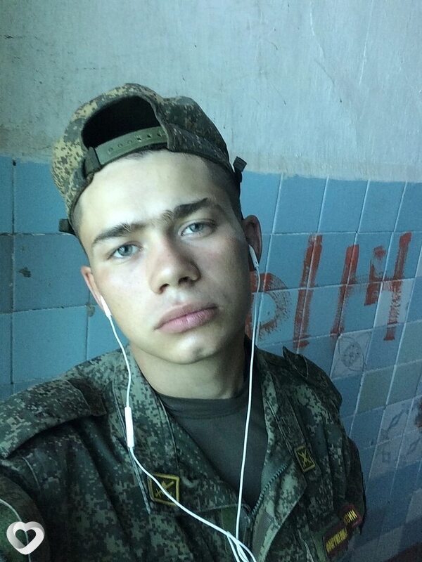 Денис, 25, Батайске — анкета №2285041