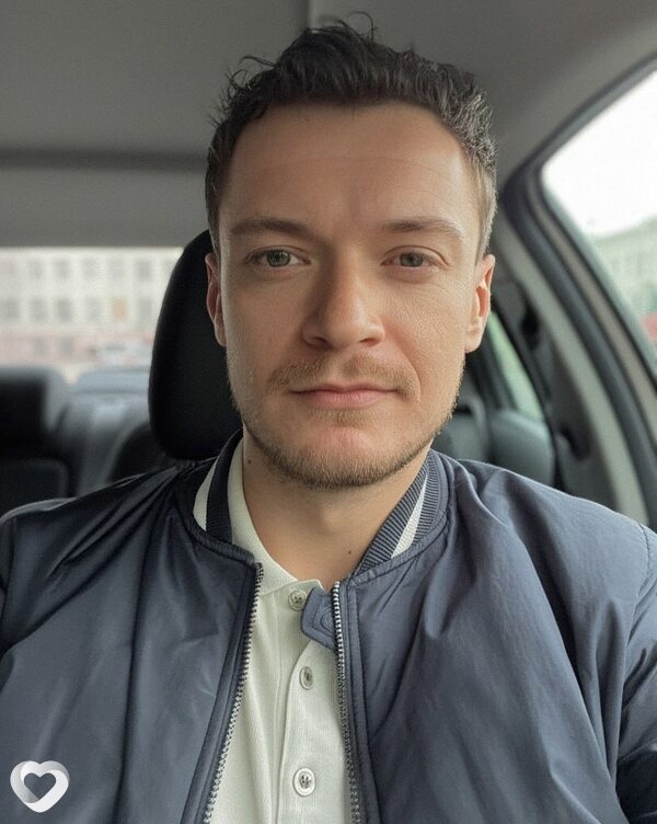 Максим, 30, Москве — анкета №2285329