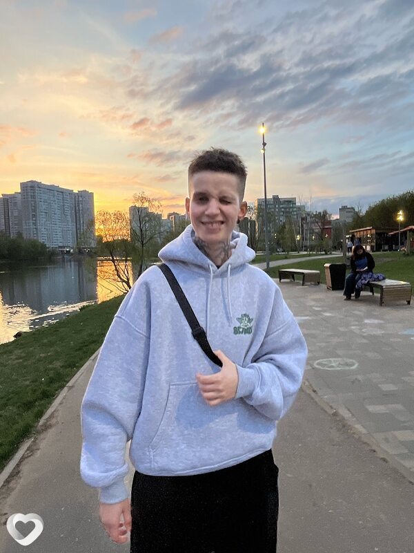 Виктория, 22, Москве — анкета №2286091