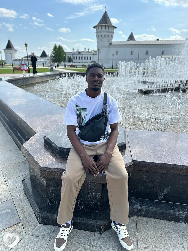 Эмрик, 23, Тюмени — анкета №2285681