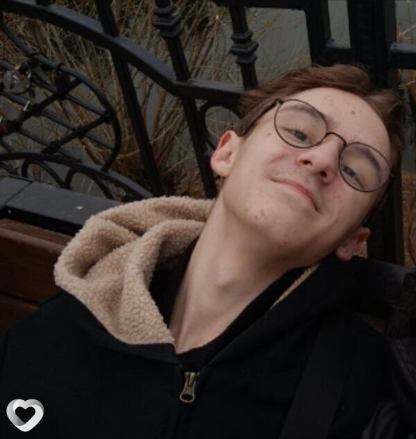 Даня, 20, Сергиеве Посаде — анкета №2285883