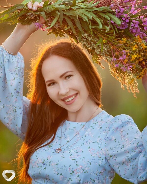 Катя, 21, Москве — анкета №2285950
