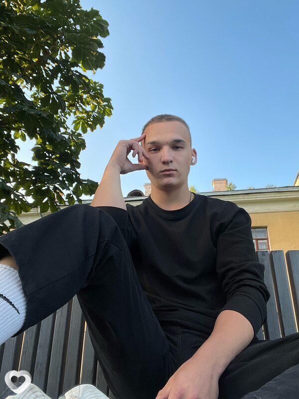 Макс, 22, Санкт-Петербурге — анкета №2286061