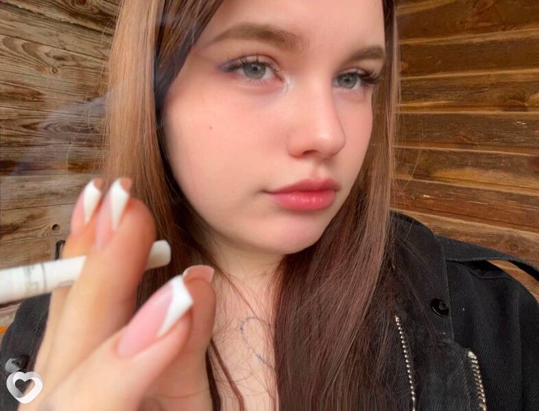 Лиза, 21, Великом Новгороде — анкета №2286146