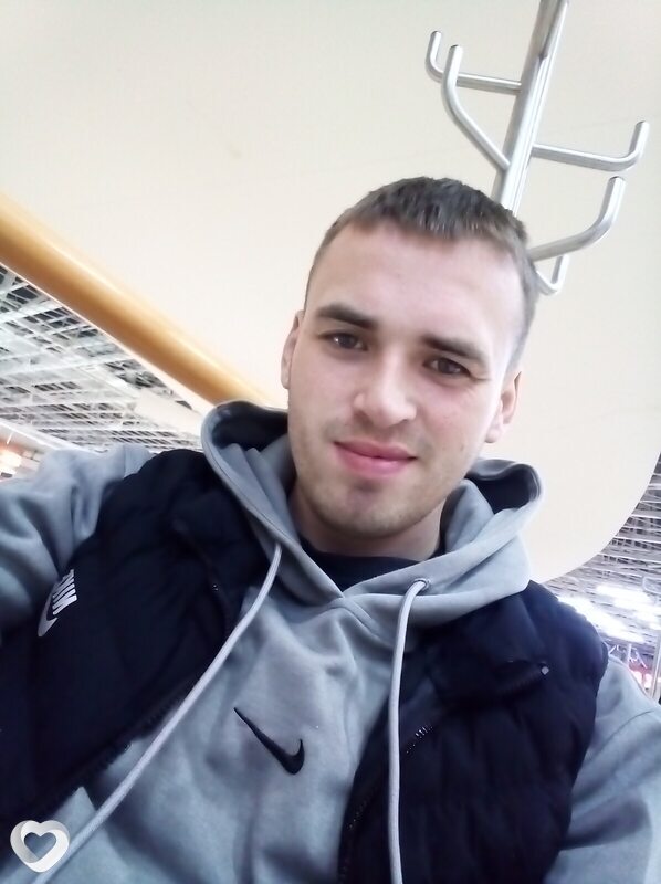 Алексей, 25, Норильске — анкета №2286277