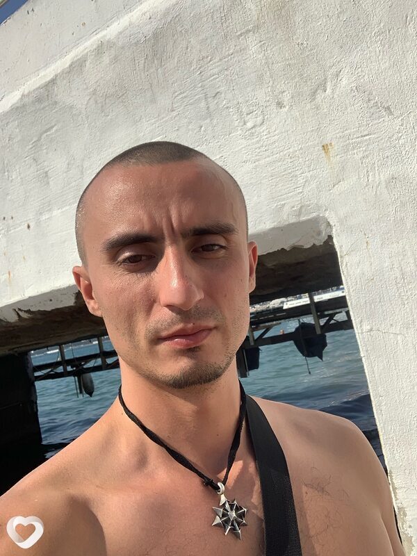 Виктор, 33, Новороссийске — анкета №2286345