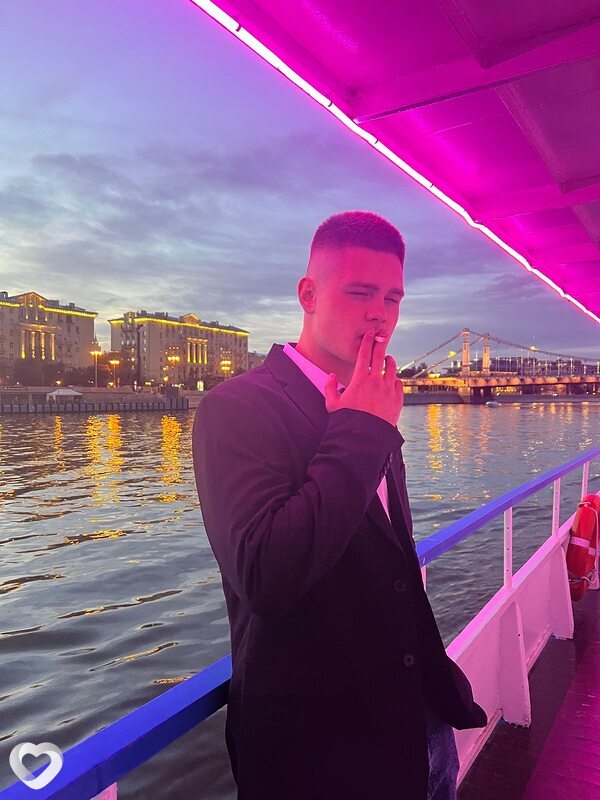 Стас, 22, Москве — анкета №2286529