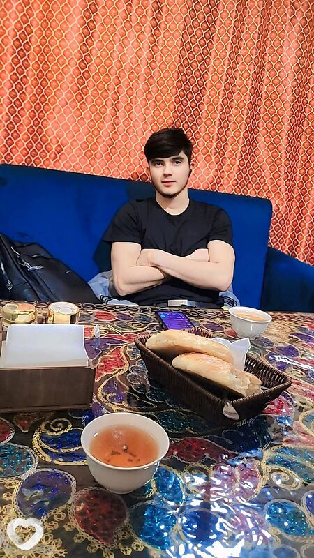 Исмаил, 22, Москве — анкета №2287615