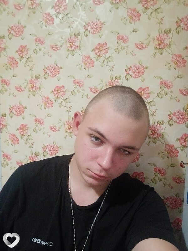 Данила, 19, Кашире — анкета №2286912