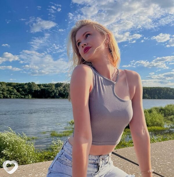 Дарья, 24, Санкт-Петербурге — анкета №2287241