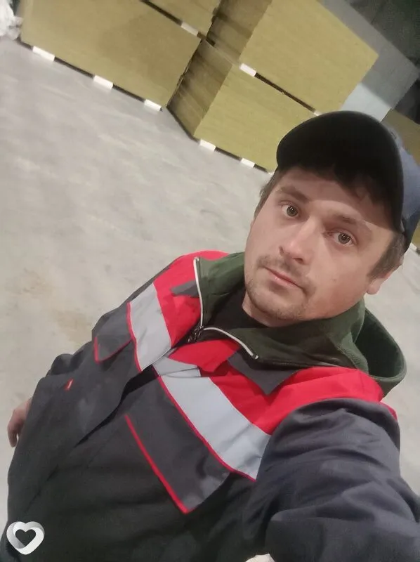 Николай, 27, Заринске — анкета №2287445