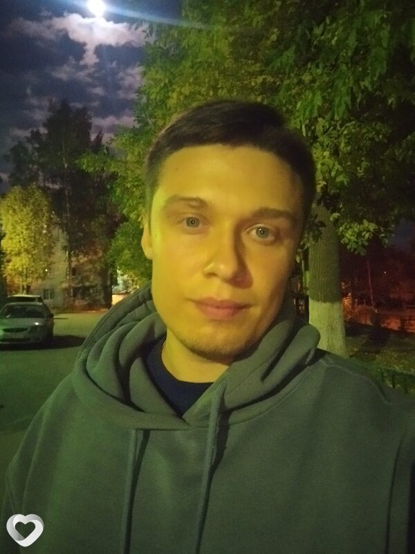 Денис, 27, Самаре — анкета №2288421