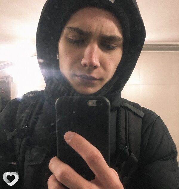 Artem, 22, Москве — анкета №2288522