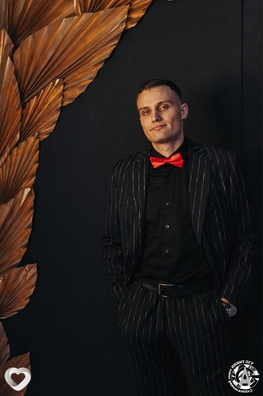 Артем, 23, Пятигорске — анкета №2288604