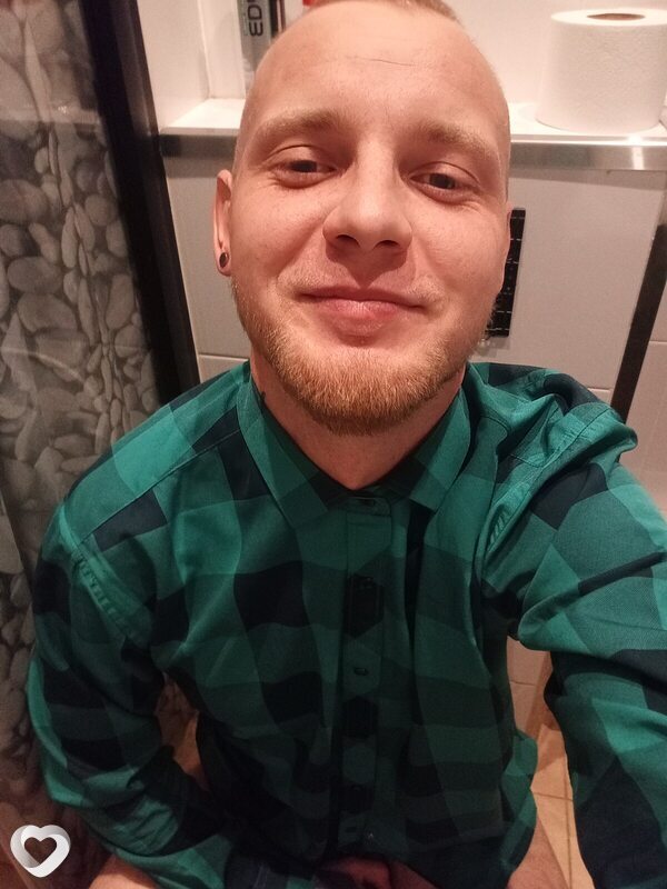 Антон, 30, Норильске — анкета №2288793