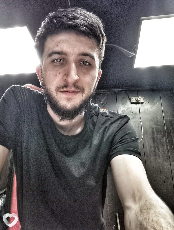 Эдуард, 26, Павлове — анкета №2288890