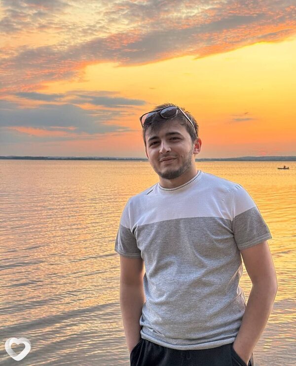 Гарик, 22, Минске — анкета №2289534