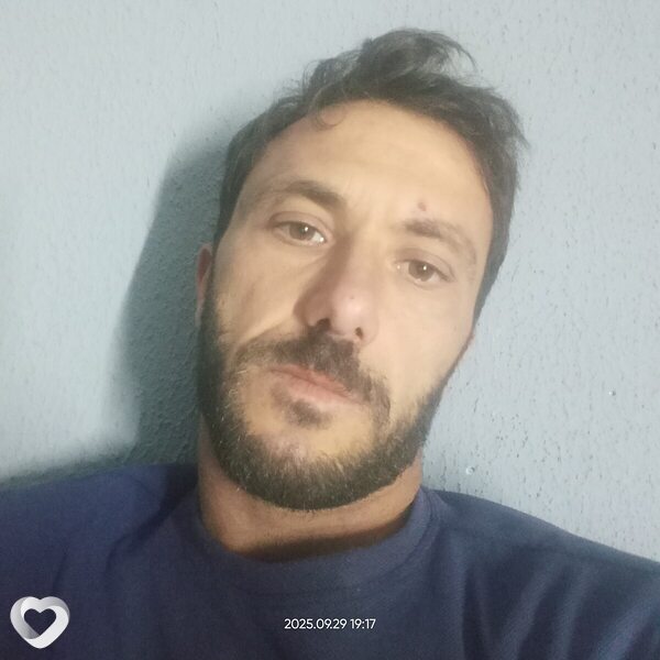 Алик, 29, Москве — анкета №2289477