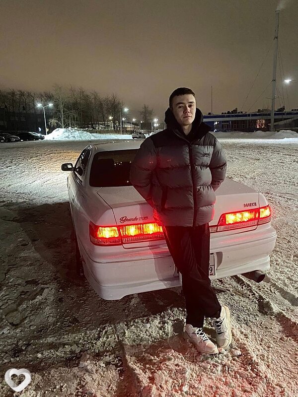 Владислав, 25, Усинске — анкета №2289692
