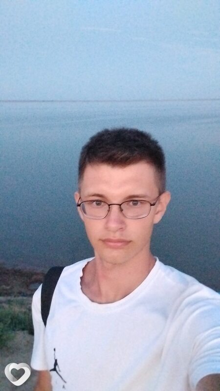 Владос, 20, Ижевске — анкета №2290571