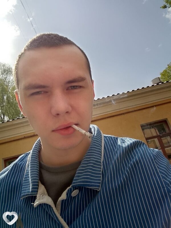 Даня, 22, Москве — анкета №2290198
