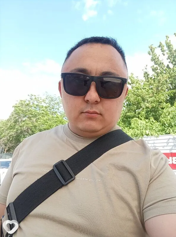 Аскар, 31, Барнауле — анкета №2291495
