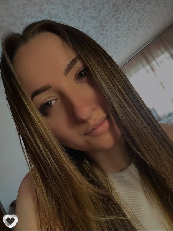 Екатерина, 19, Москве — анкета №2291559