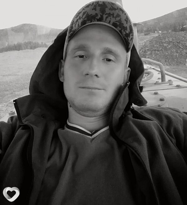 Денис, 34, Серове — анкета №2291544