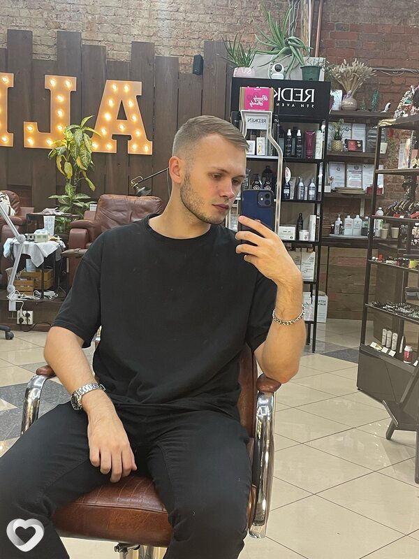 Pavel, 26, Москве — анкета №2291423