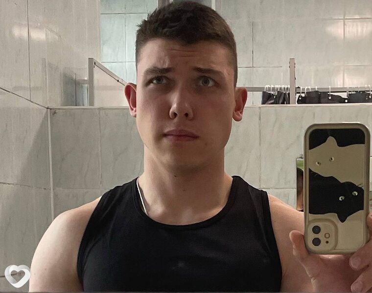 Денис, 20, Ярославле — анкета №2292898