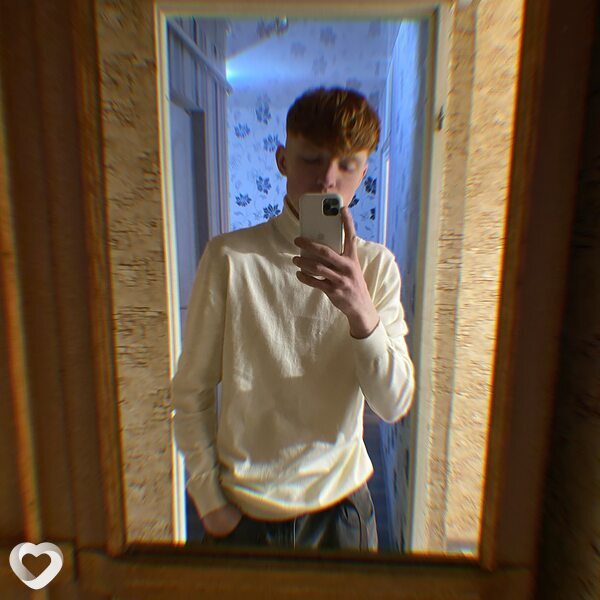 Артём, 23, Лобне — анкета №2293027