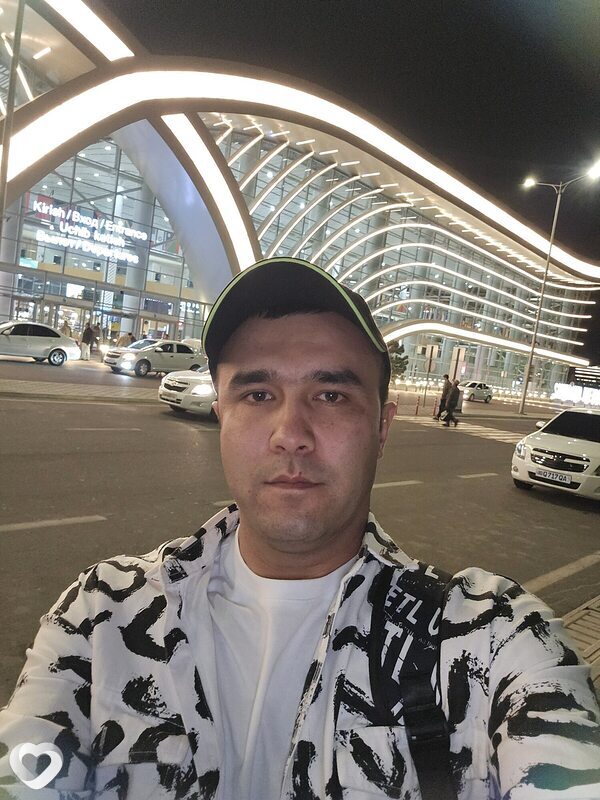Миша, 32, Москве — анкета №2293178